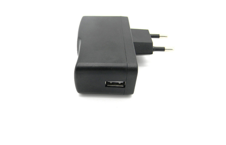 Universal-USB Reise-Ladegerät-verstopfen konstante Spannung EU 5V 2000mA für Tablette PC