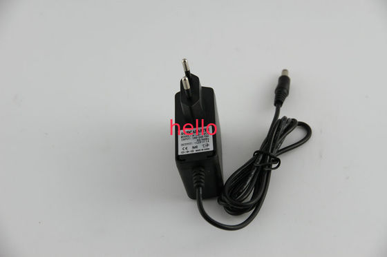 Energieeinsparung 12 W Wechselstrom-DC-Stromadapter 240V Wechselstrom, Universalschaltleistungs-Adapter