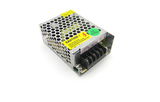 Metall 12V 2A 25W umkleidete Überwachungskamera-Ein-Outputspannungs-Stromversorgungs-konstanten Strom
