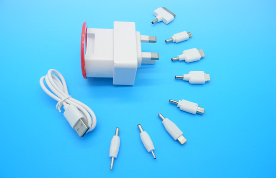 Konstanter gegenwärtiger Universal-BRITISCHER Stecker des USB-Reise-Ladegerät-5V 2.0A, FCC zerteilen 15B