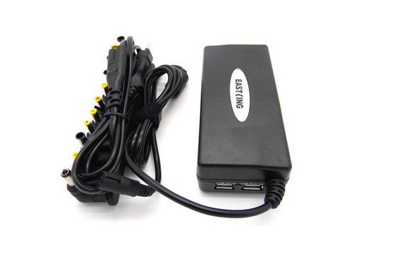 Großbritannien-/US-90W Universallaptop-Stromadapter automatisches 5V 2.1A USB mit LED