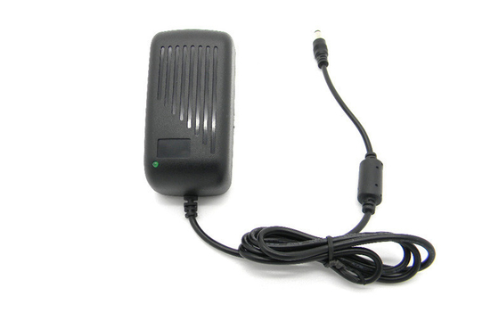Wechselstrom 110V gab bestätigtes Stromadapter 12V 3A US-Stecker Wallmount AC/DC UL ein