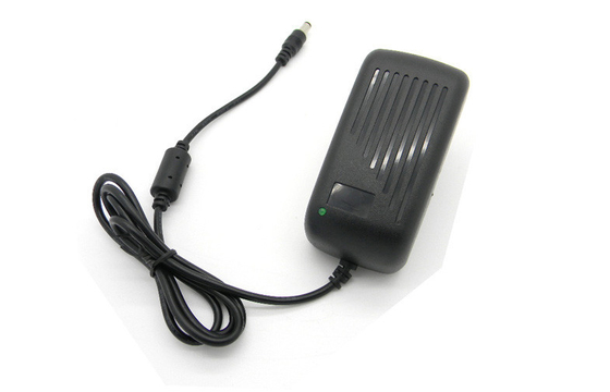 Wechselstrom 110V gab bestätigtes Stromadapter 12V 3A US-Stecker Wallmount AC/DC UL ein