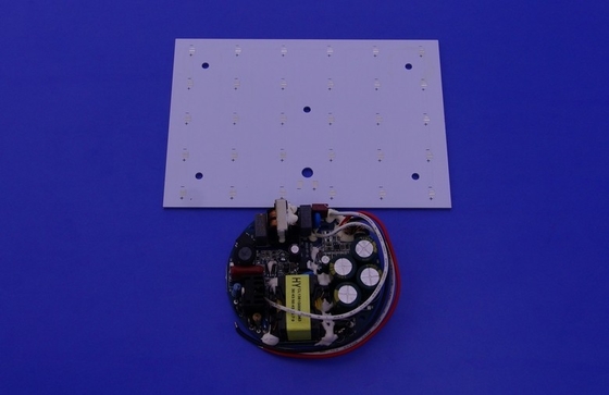 AT1581 CER 20W - 40W führte konstanten Strom der Stromversorgung für Licht im Freien