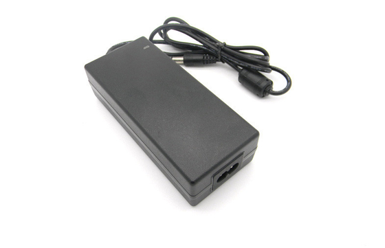 Elektrisches Tischplattenschaltnetzteil/externer Adapter 12V 5A