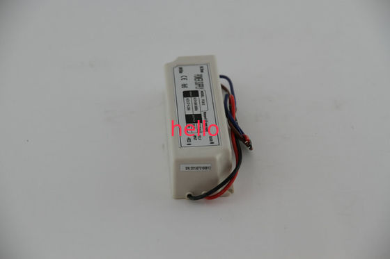 Fahrer 36W 3A Ein-Output-der LCD-Anzeigen-konstanter Spannungs-LED mit automatischer Wiederherstellung