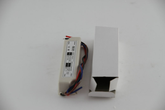 Hoher konstanter Fahrer der Helligkeits-12V 20W der Spannungs-LED wasserdicht mit Universal-Wechselstrom