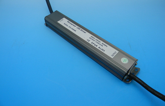 Transformator-Stromversorgung 30W12V LED zerteilen wasserdichtes Fahrer FCC 15B IP68 mit CER RoHS